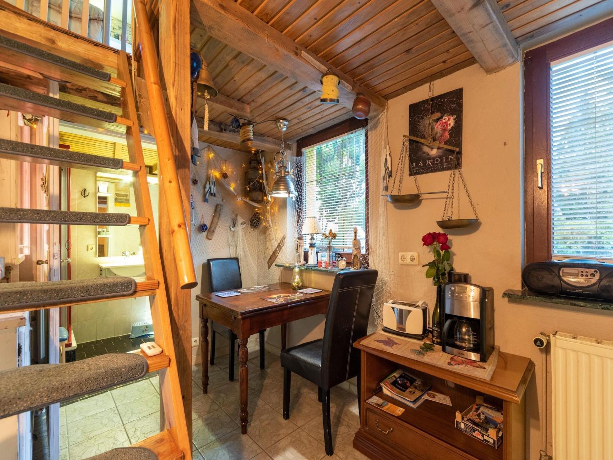 Comfortable Apartment In Wismar Mecklenburg With Fireplace Εξωτερικό φωτογραφία